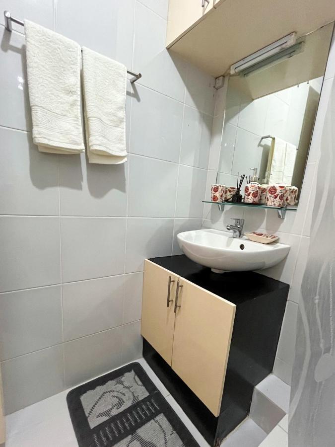 Modern 2Br Condo Near Sm With Free Parking Pool Wifi And Netflix Davao Exterior photo